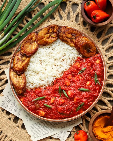 VEGAN NIGERIAN RED STEW - Plant-Based Passport