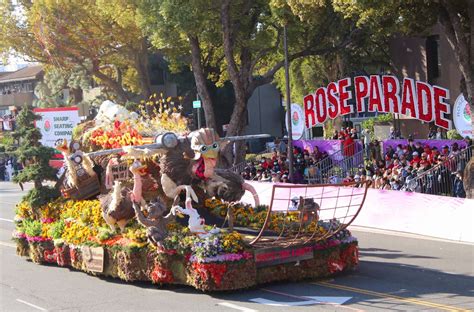 Rose Parade 2023 | South Pasadena Float See’s Candies Spring Fundraiser ...