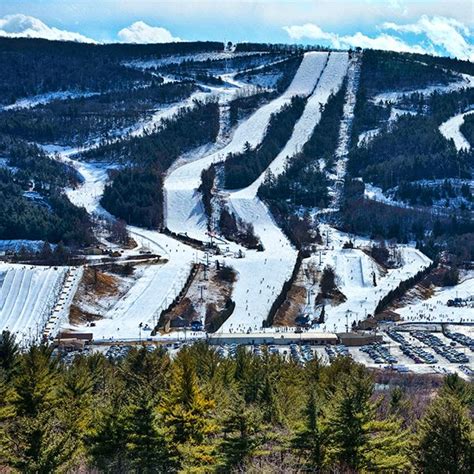 Ski the Poconos at Blue Mountain Resort! #PoconoMtns | Mountain resort, Poconos skiing, Resort