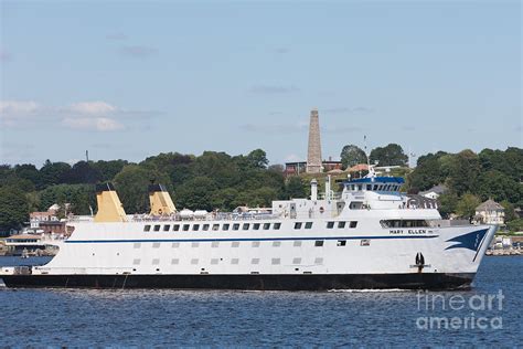 Cross Sound Ferry Mary Ellen I Photograph by Clarence Holmes - Fine Art ...