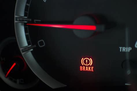 Brake Warning Light - A Guide To Its Signals