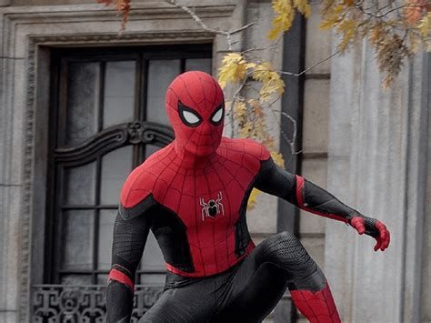 What's your favorite Tom Holland Spiderman suit? : Spiderman