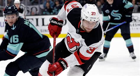 Bruins acquire Pavel Zacha from Devils for Erik Haula