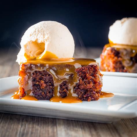 Sticky Toffee Pudding | Krumpli