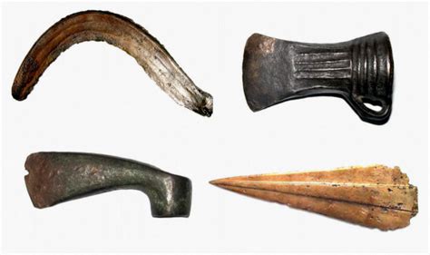 Studies on Romanian prehistoric bronze artifacts at ATOMKI Debrecen