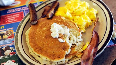 Here's How to Score the Famous Denny's Grand Slam Breakfast for Free