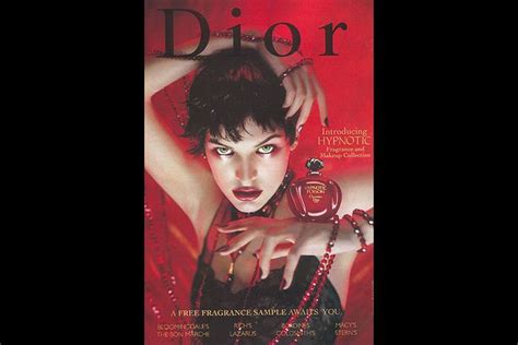 Milla Jovovich, égérie du parfum "Hypnotic Poison" en 1998 | Dior hypnotic poison, Christian ...