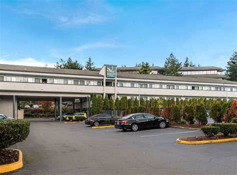 Best Bellevue (WA) Hotels With 18+ Check-In (Updated November 2024)