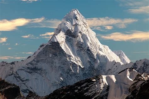 Ama Dablam | 6812m - Himalaya Alpine Guides རླུང