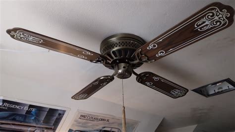 1986 SMC "Royal Flush" U42 42" ceiling fan (no light) - YouTube