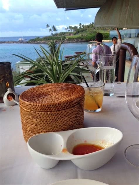 A Plate of Happiness: Merriman's Maui