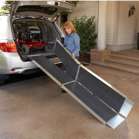 Trifold Advantage Series Wheelchair Ramp - evika.io - Assistive Technology