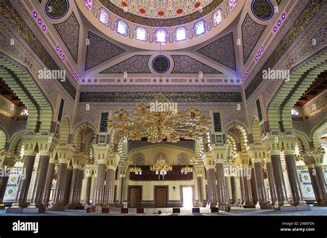 Sana'a / Yemen - 30 Dec 2012: Al Saleh Mosque, Great Mosque of Sana'a ...