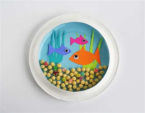 Paper Plate Fish Bowl | Munchkins and Mayhem