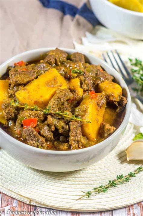 Jamaican beef curry (Curry Beef) | Recipe | Beef curry recipe, Jamaican recipes, Jamaican dishes