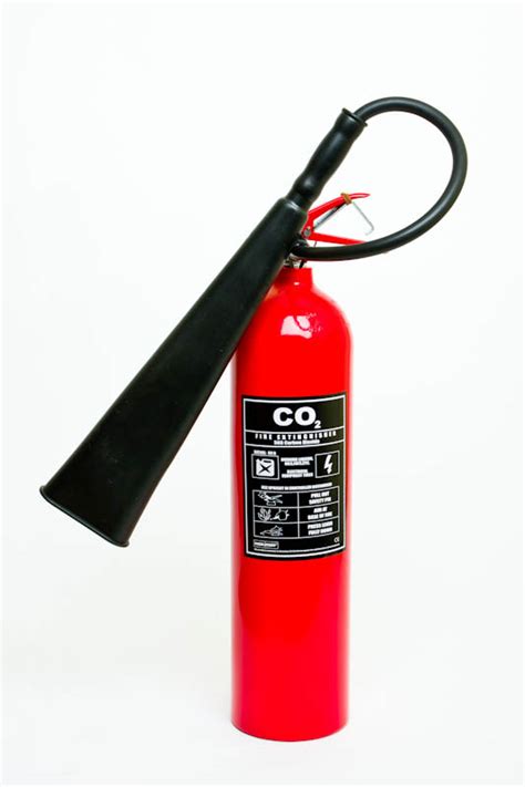 Carbon Dioxide Fire Extinguisher / ANSUL Sentry® Carbon Dioxide Hand Portable Extinguishers ...