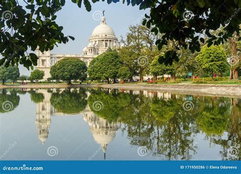 Victoria Memorial Garden in Kolkata. India Editorial Photo - Image of ...