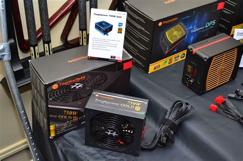 Thermaltake Show Off Digital Power Supplies at CES 2014 | eTeknix