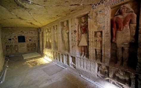 Oldest Intact Tomb Discovered in Egypt - ELMENS