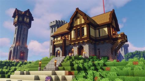 10 best medieval starter houses in Minecraft