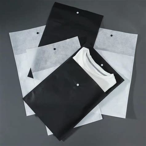 Clothing Packaging | Cloth Pouches | Non Woven Pouch