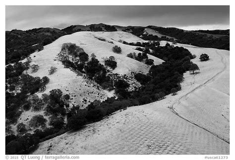 Black and White Picture/Photo: Aerial view of Evergreen Hills covered by hail. San Jose ...