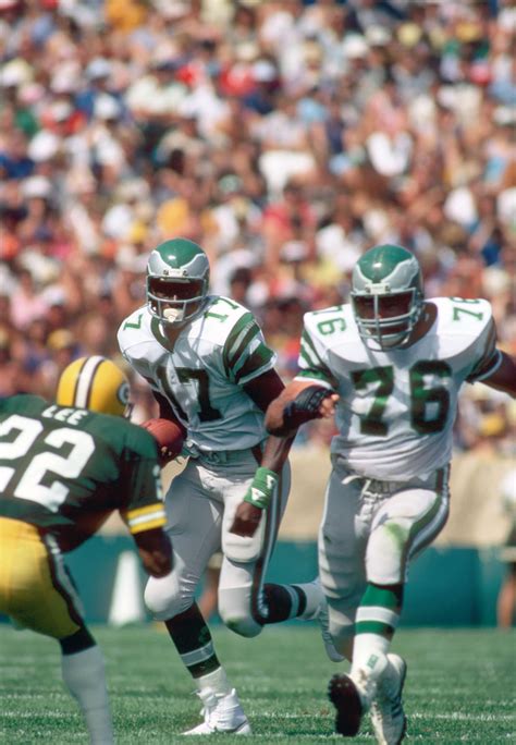 Harold Carmichael enters Hall of Fame: top 25 photos of Eagles star WR