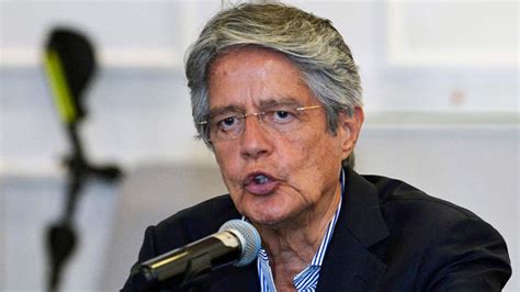 Ecuador: President faces no-confidence vote