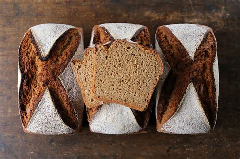 Einkorn Sandwich Bread // Central Milling