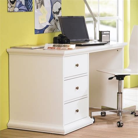 Three Drawer Desk in White - 7782049