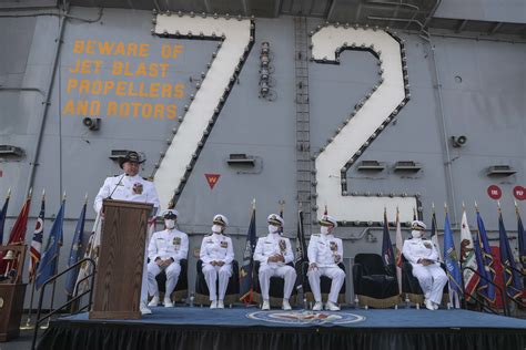 USS Abraham Lincoln Holds Change of Command > United States Navy > News ...