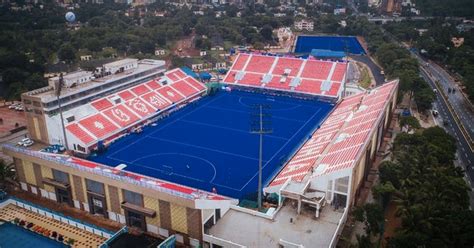 Which are the top 5 hockey stadiums in India?