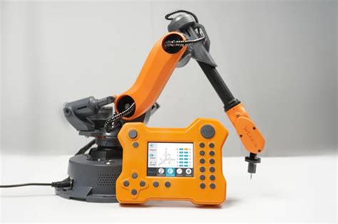 Mirobot Is a Six-Axis Mini Robot Arm | by Jeremy S. Cook | Medium