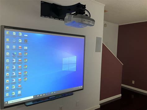 How to use Smartboard in a classroom to make it playful - TechX Pakistan