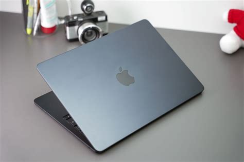 unboxing - Apple MacBook Air (2022)