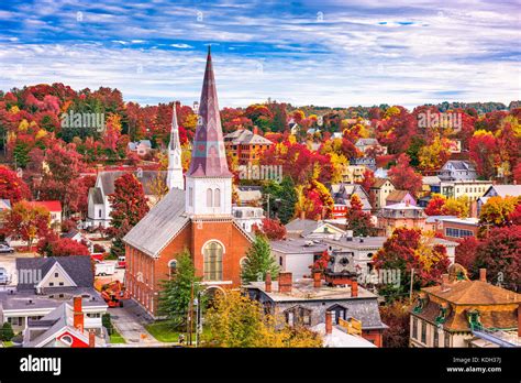 Montpelier, Vermont, USA town skyline in autumn Stock Photo: 163259590 - Alamy