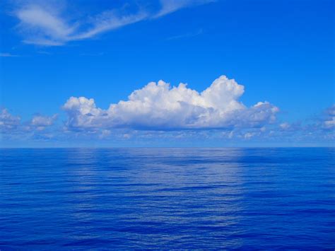 Free Images : sea, coast, ocean, horizon, cloud, sky, sunlight, lake ...