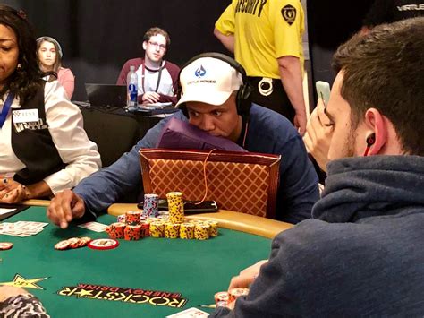 10 Greatest Live Poker Tournament Players of All-Time