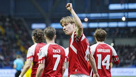 Super Rasmus Hojlund not enough: 5 goals in 2 games, but Denmark loses - Sportal.eu