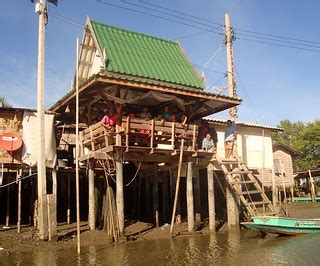 Extended Family | Shrimp farmers, quite excited to see two f… | Flickr