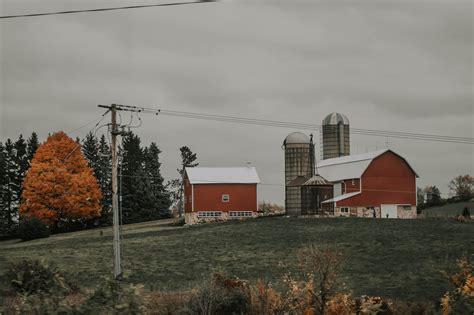 Red Barn Photos, Download The BEST Free Red Barn Stock Photos & HD Images