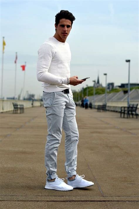 25 Mens Fashion Outfits To Pair Up With Sneakers | Mens clothing styles, Mens outfits, Men ...