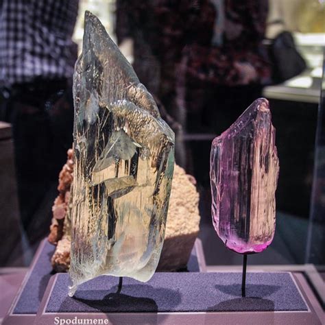 The Smithsonian Gem and Mineral Collection | Research & News