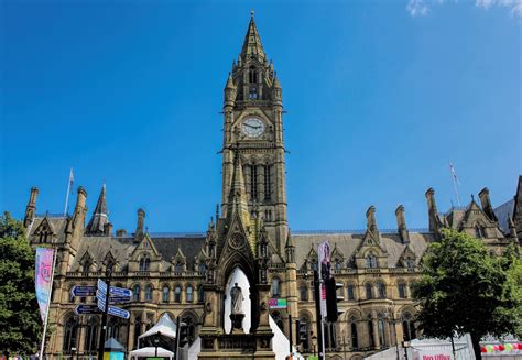 Manchester Council to prioritise climate change in committee structure ...