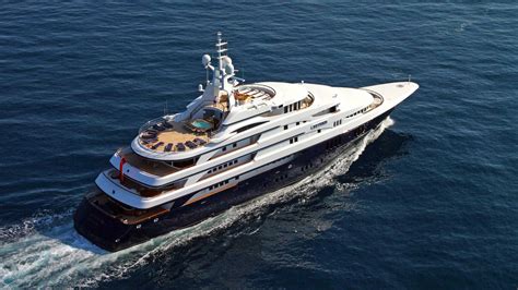 Gallery | Benetti Yachts (With images) | Benetti yachts, Super yachts ...