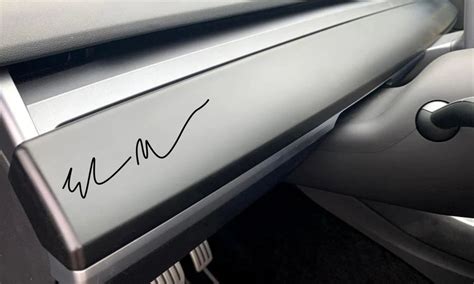 Elon Musk Autograph Decal Available in Various Sizes and - Etsy