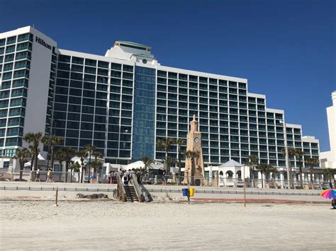 Hilton Daytona Beach Oceanfront Resort, Daytona Beach - Room Prices ...