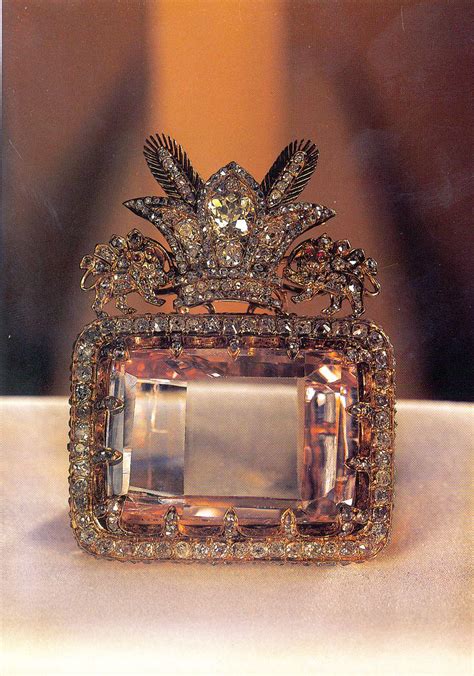 Rare & Historical on Twitter: "The Jacob Diamond is a large diamond ranked 5th in the world. It ...