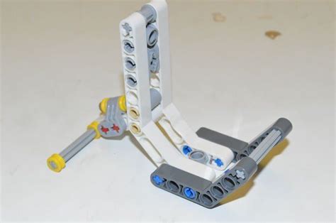 How to Make a Phone Holder Out of LEGO | Lego, Phone holder, Legos