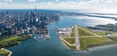 Billy Bishop Toronto City Airport is a 4-Star Airport | Skytrax